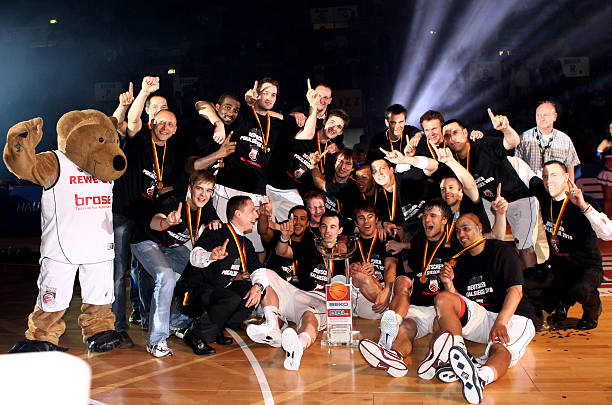 致命进攻 致命进攻