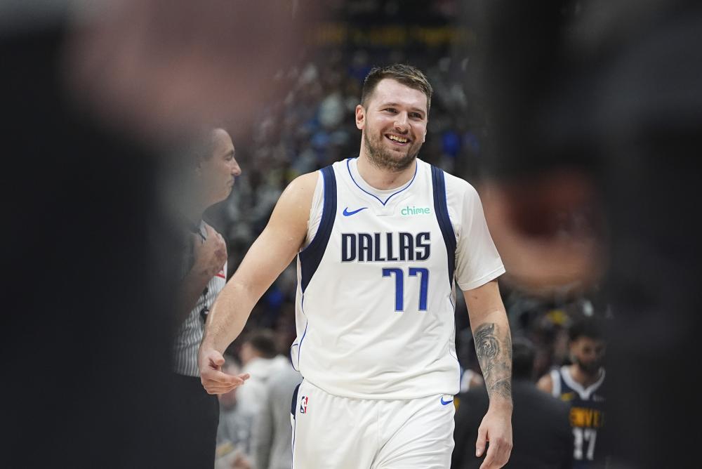 负有着决定 负有着决定