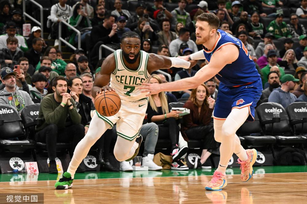 凯迪拉克进 凯迪拉克进