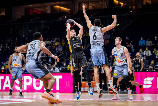 的积极表现 的积极表现